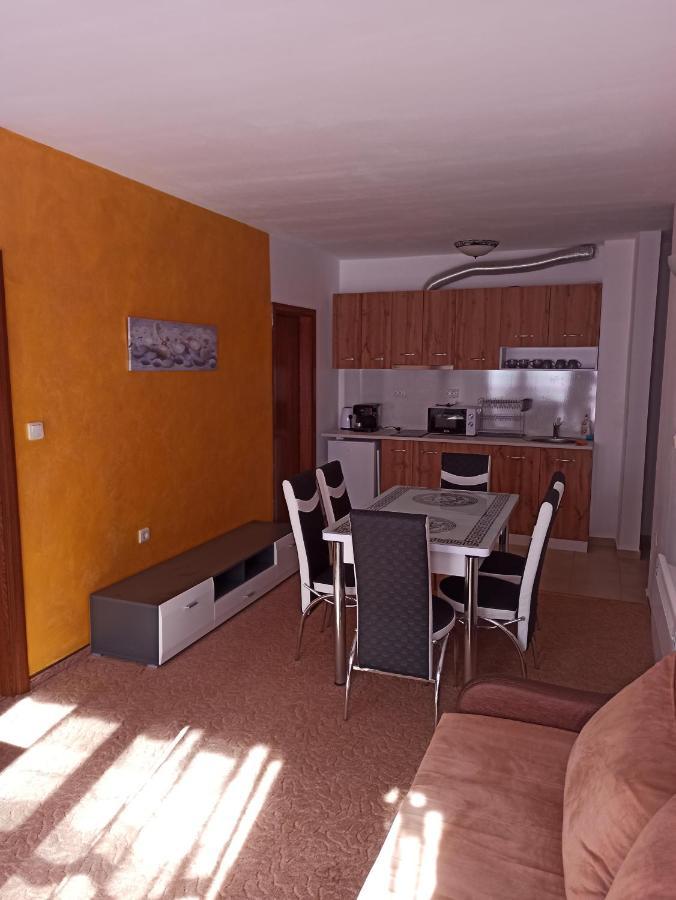 Private Apartments Nevena Pamporovo Eksteriør billede